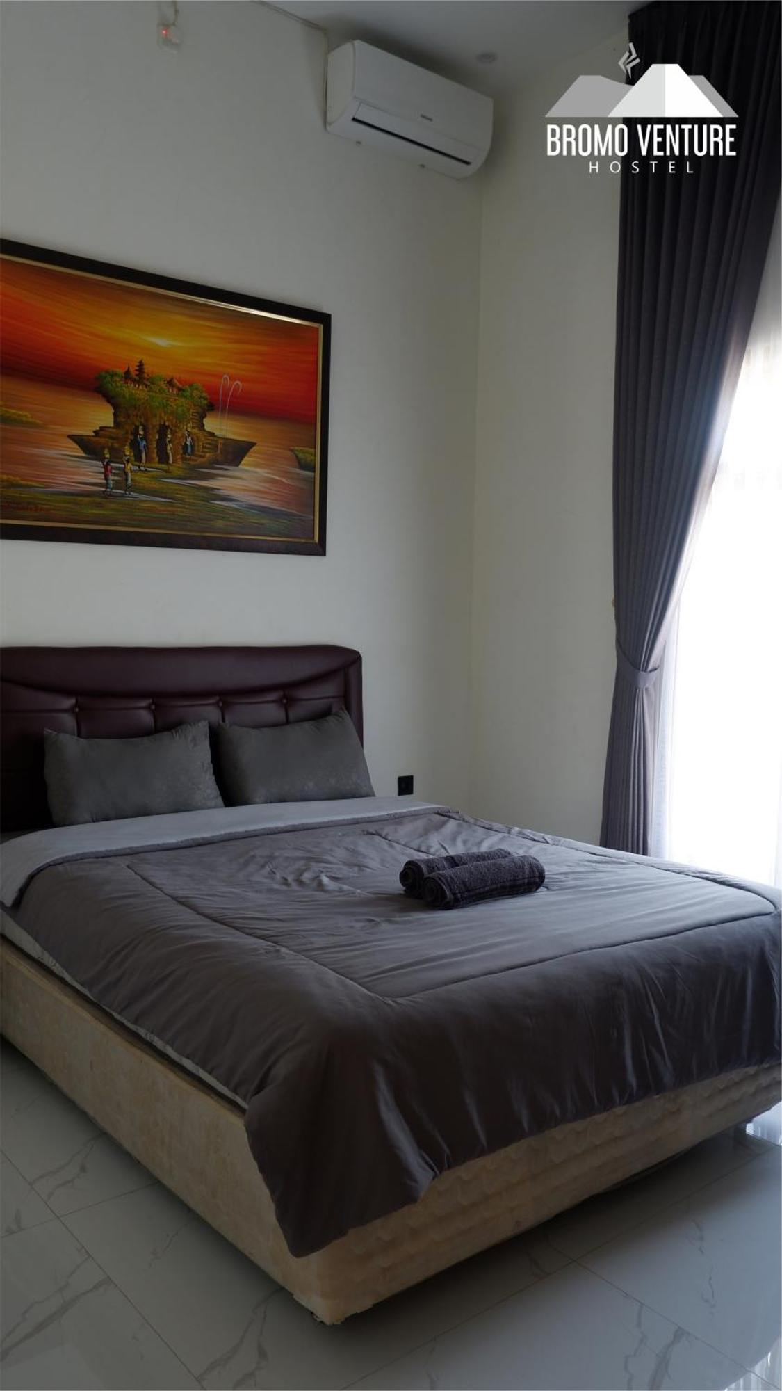 Bromo Venture Hostel Probolinggo Bagian luar foto